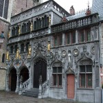 Basilica_of_the_Holy_Blood_-_Saint-Baselius_Chapel_Bruges_Belgium.